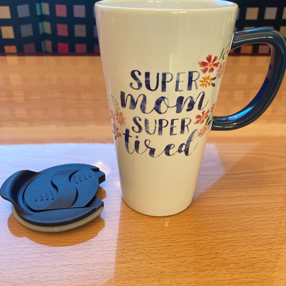 “Super mom super tired coffee mug with lid